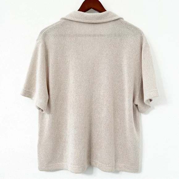 H&M Beige Textured Knit Polo Shirt Size L - Picture 2 of 6
